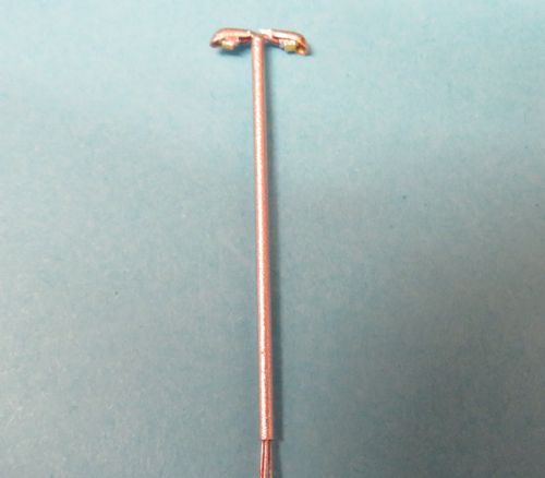 Item Code T94 - Pack of 6 Lampposts